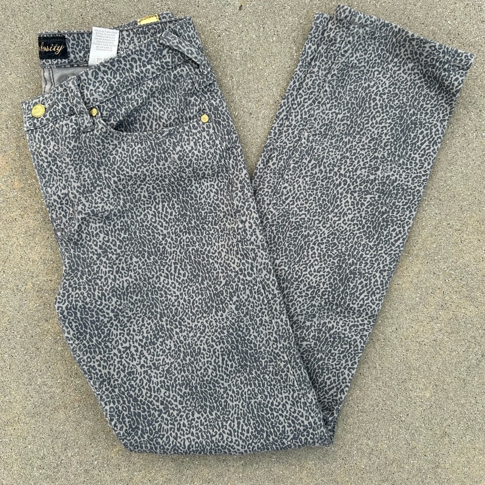 Fabulosity Cheetah Print Jeans Women Size 7